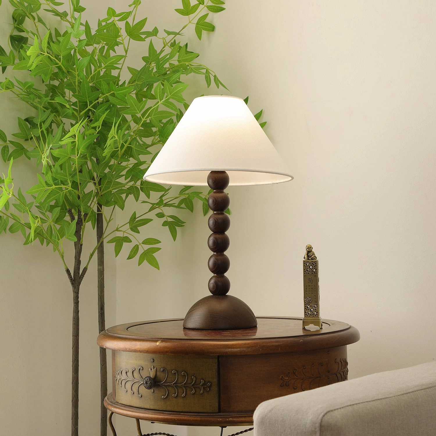 Isabella Grace Table Lamp