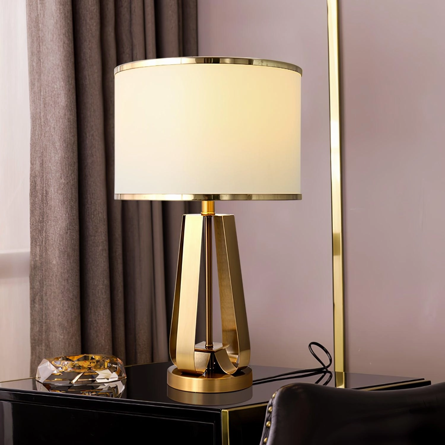 Laila Table Lamp