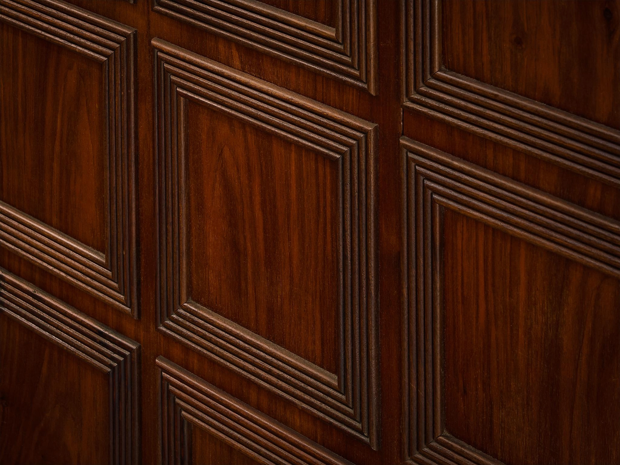 Large Italian Art Deco Wardrobe or Highboard in Walnut 1940s