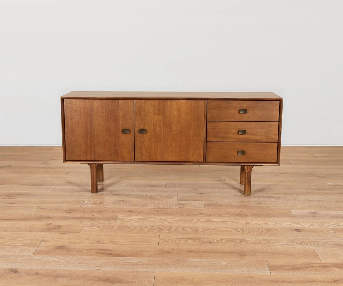 Leevi Sideboard