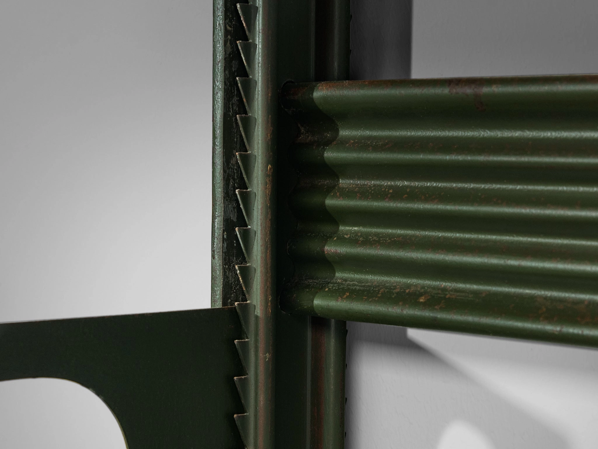 Lips Vago 'Triennale' Bookcases or Shelving System in Dark Green Lacquered Steel