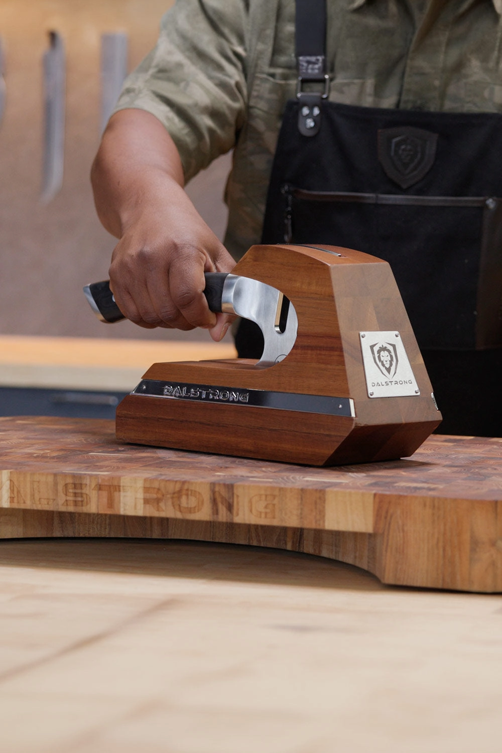 Meat Chopper 8" with Acacia Wood Stand | 'The Punisher' | Gladiator Series | NSF Certified | Dalstrong 
