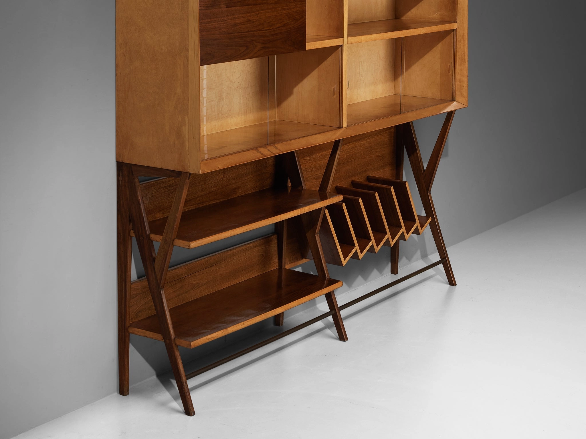 Mid-Century Modern Italian Wall Unit in Maple and Walnut