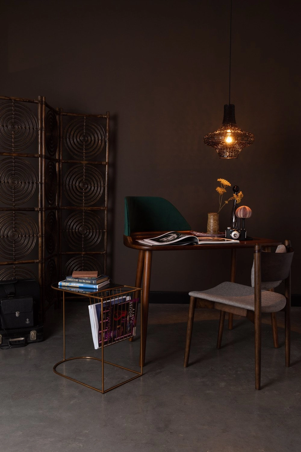 Mid-Century Modern Wooden Desk | Dutchbone Finn