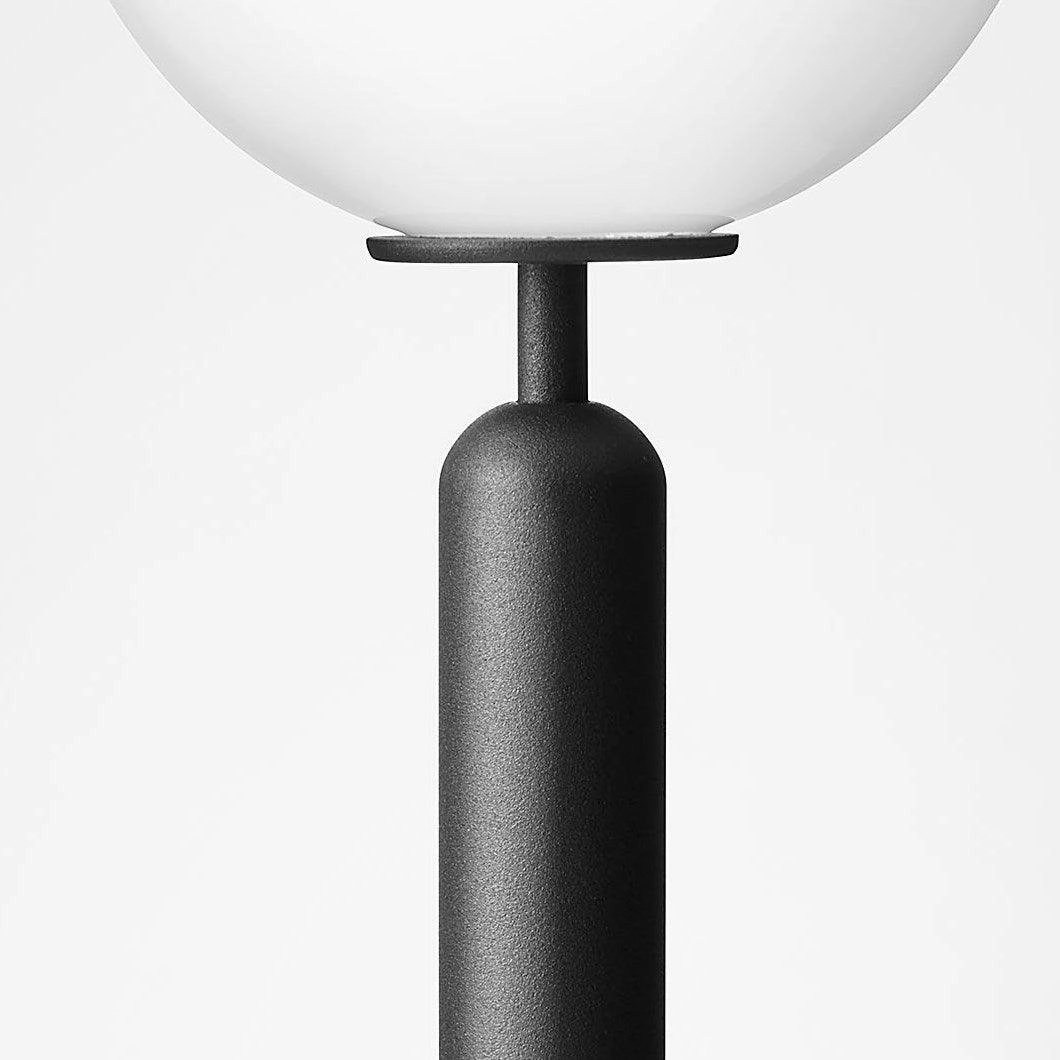 Miira Table Lamp