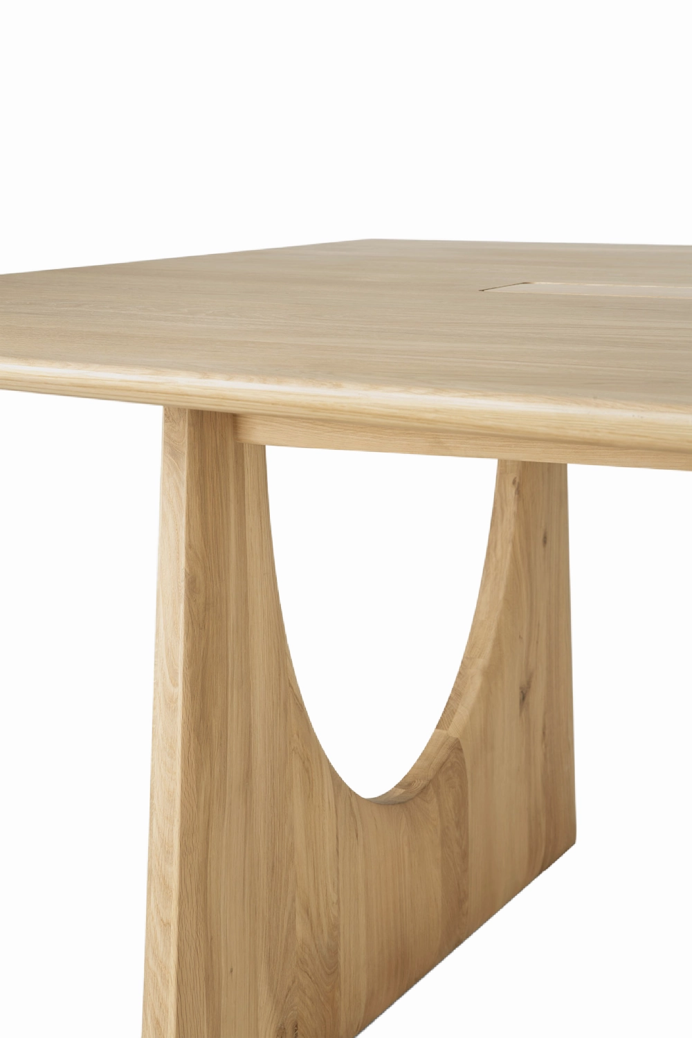 Natural Oak Meeting Table | Ethnicraft Geometric