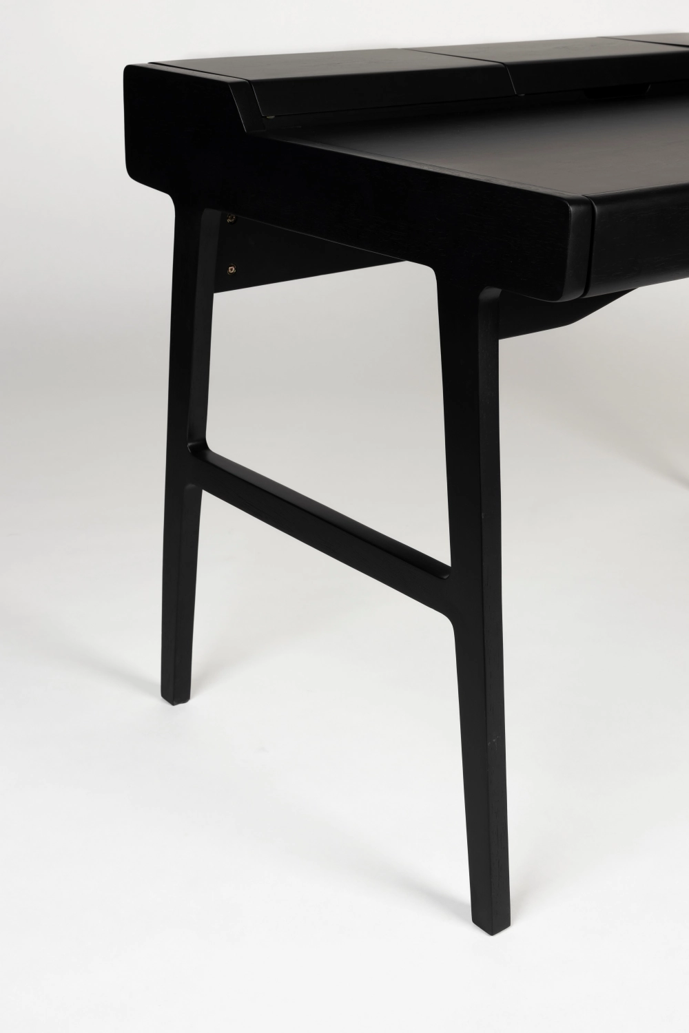 Oak Modern Desk | Zuiver Kaat