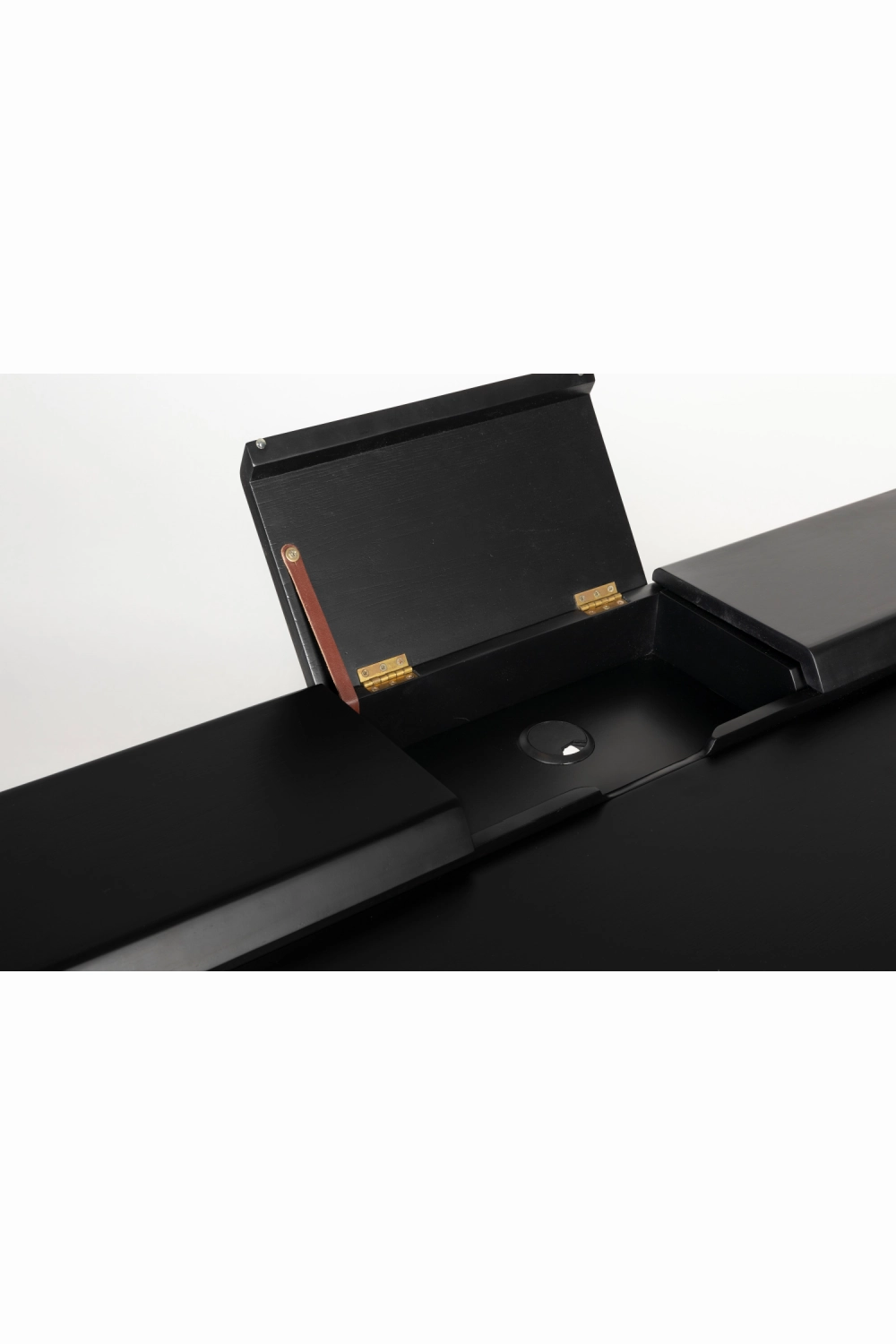 Oak Modern Desk | Zuiver Kaat