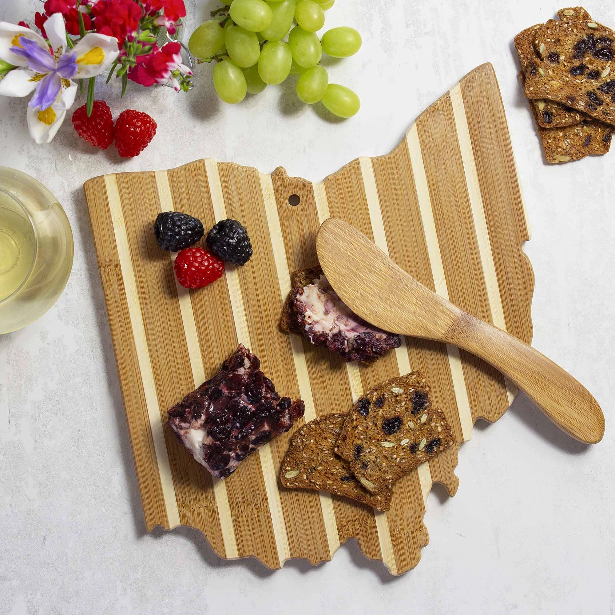Ohio Serving Board with Spreader Knife Gift Set