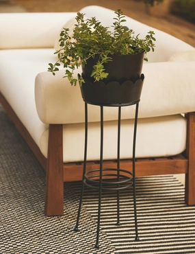 Onyx Indoor/Outdoor Planter home decor,home accents,interior accessories