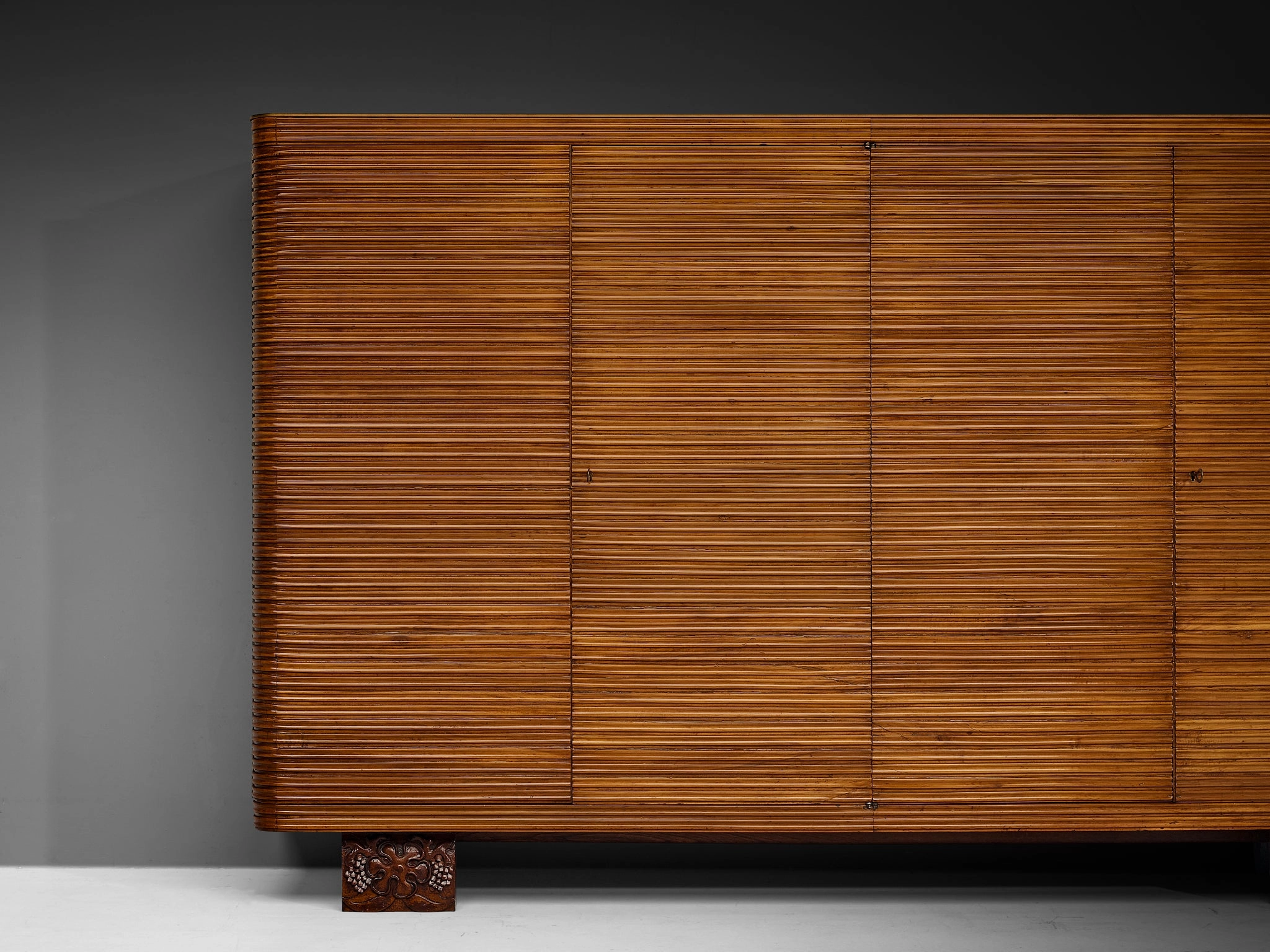 Osvaldo Borsani for Arredamenti Borsani Varedo Highboard in Cherry