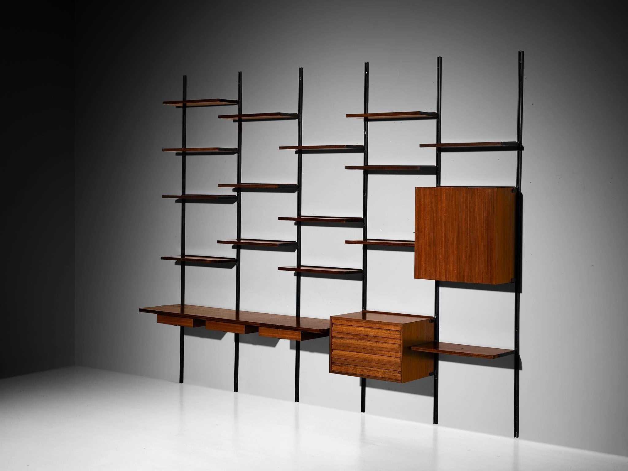 Osvaldo Borsani for Tecno 'E22' Wall Unit or Bookcase in Rosewood and Metal