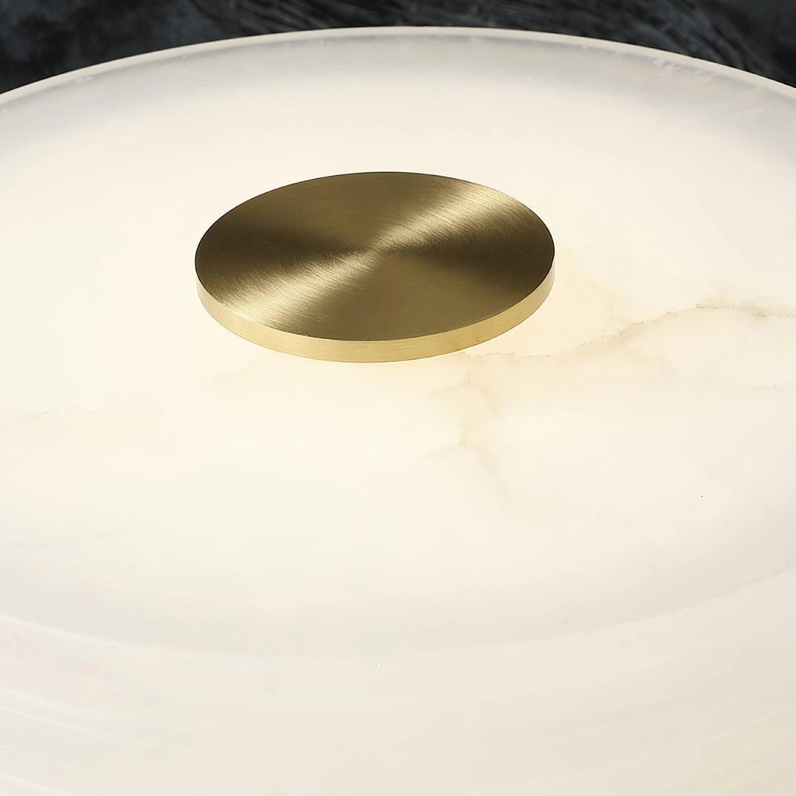 Outela Table Lamp