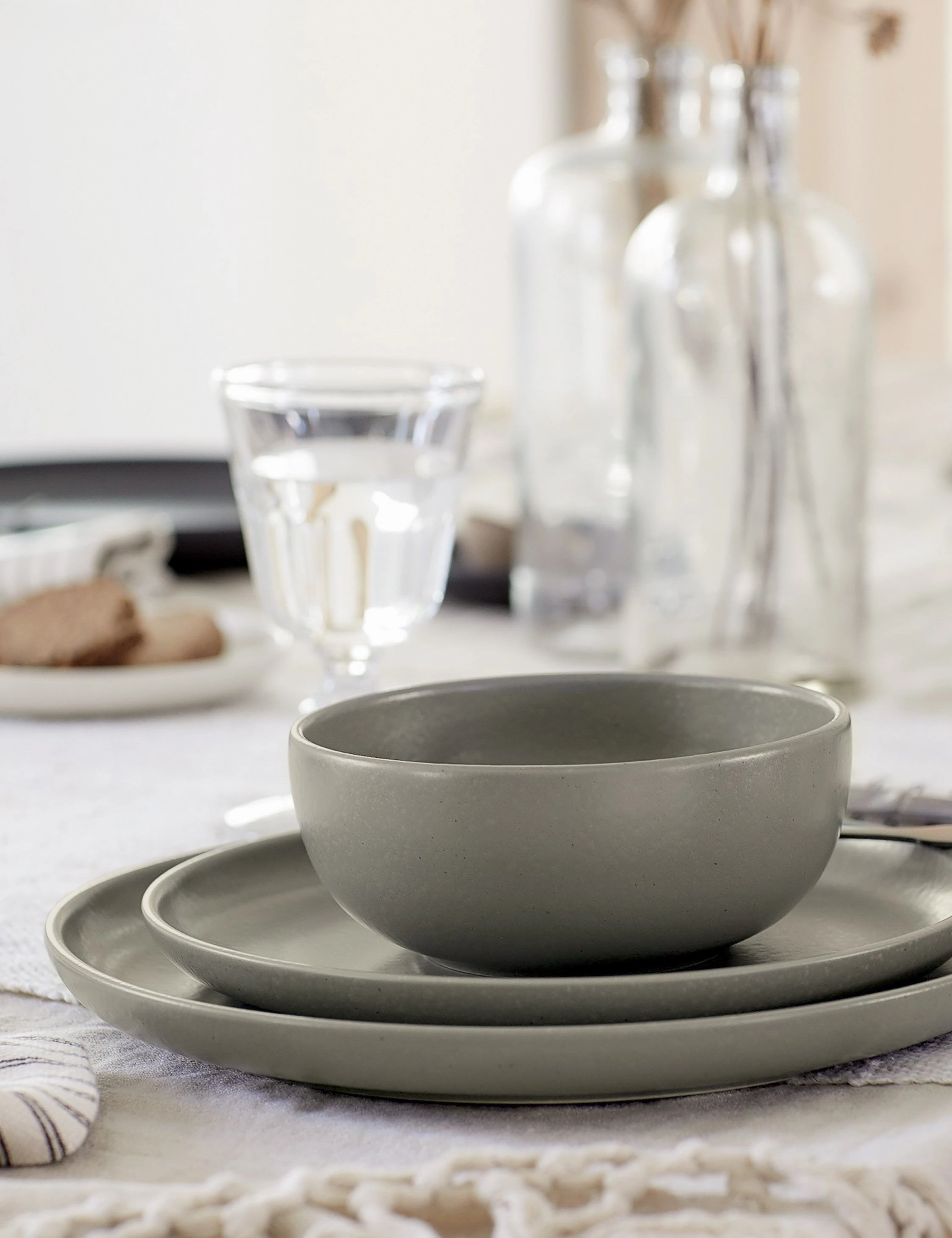 Pacifica Stoneware Dinnerware by Casafina