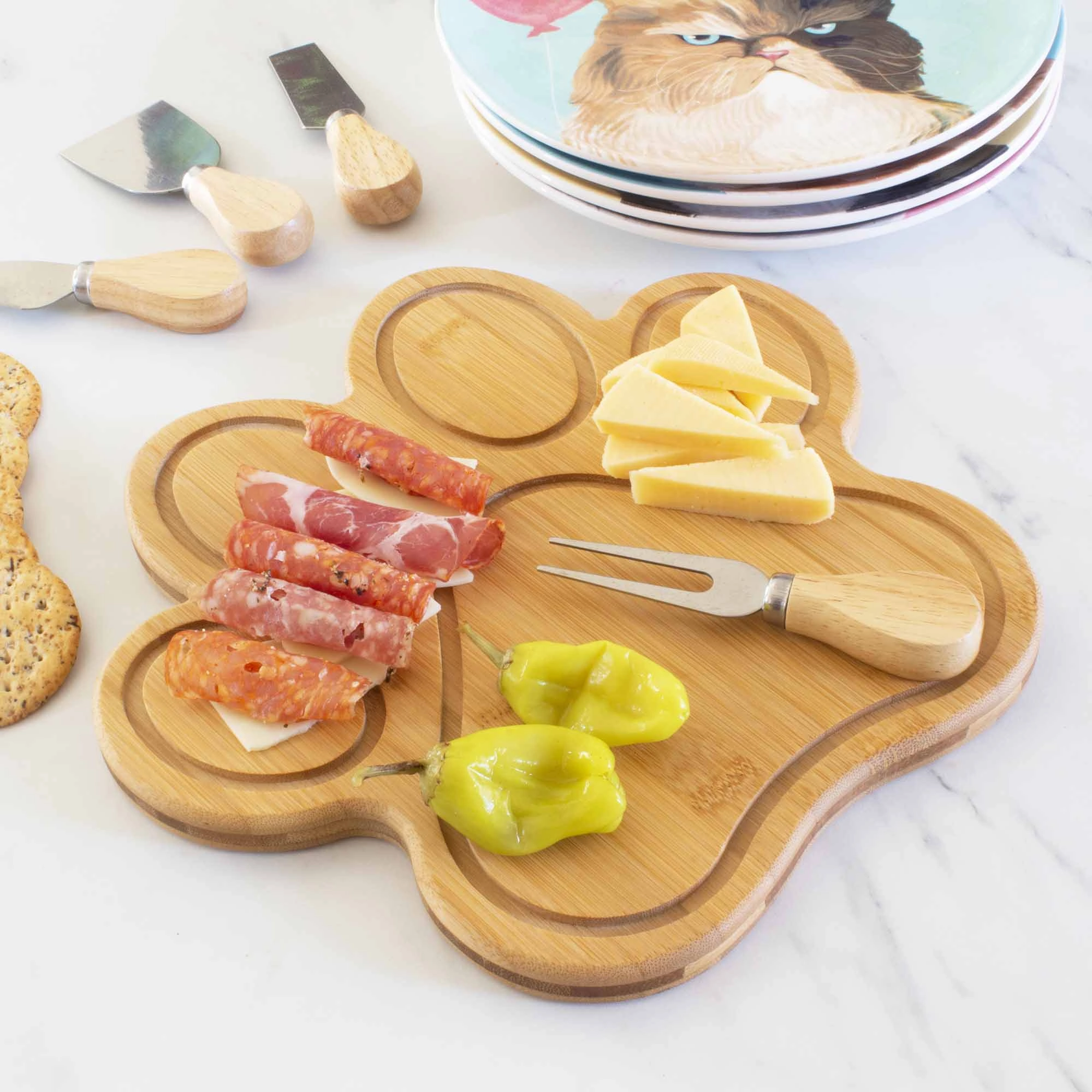 Paw Shaped Cutting Board, 11" x 10"