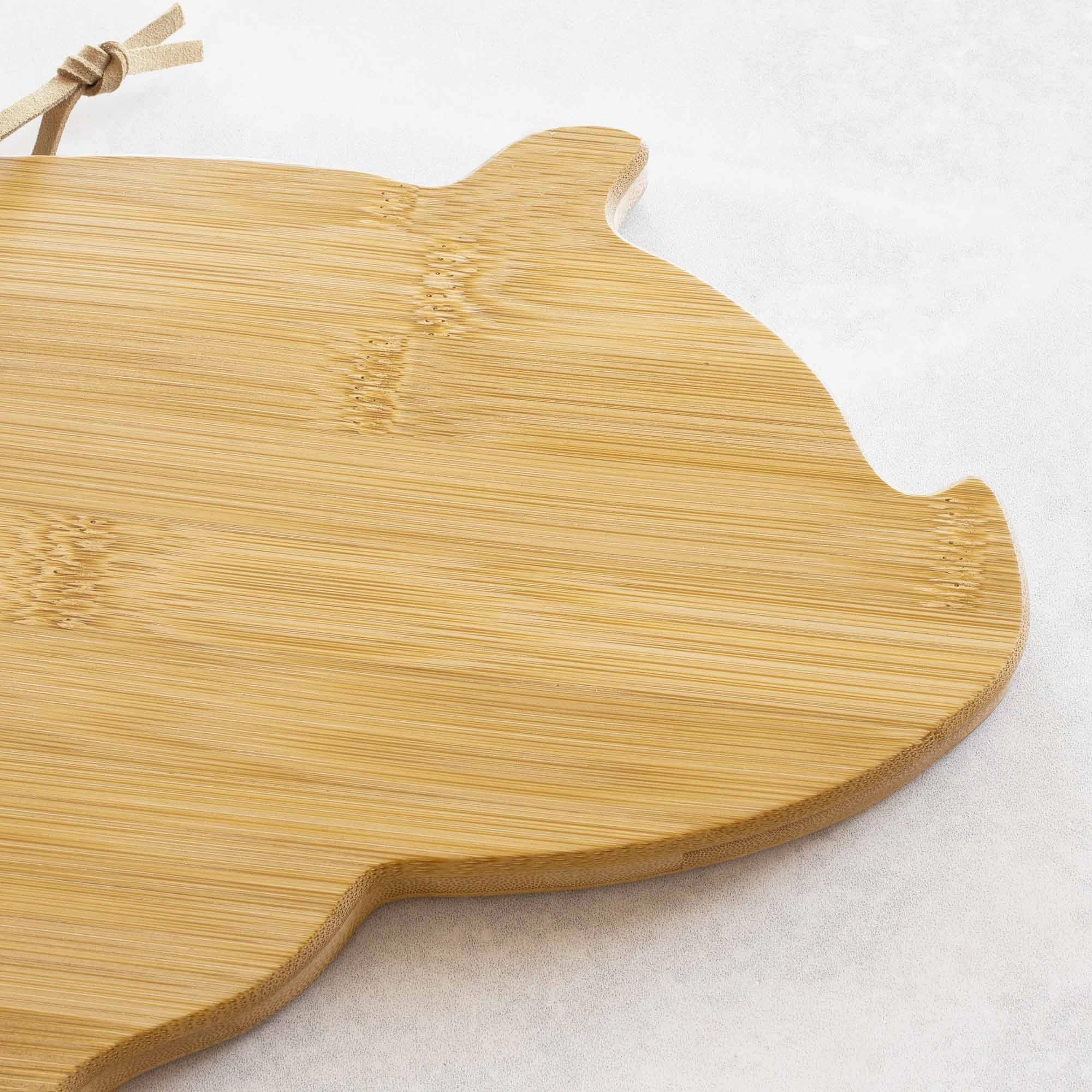 Pig Shaped Cutting Board, 15-5/8" x 9-1/2"
