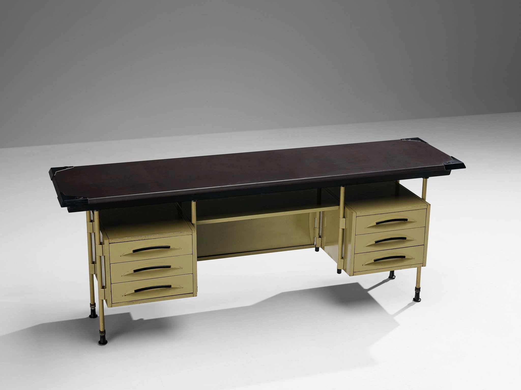 Rare Studio BBPR for Olivetti Spazio Sideboard in Green Coated Steel