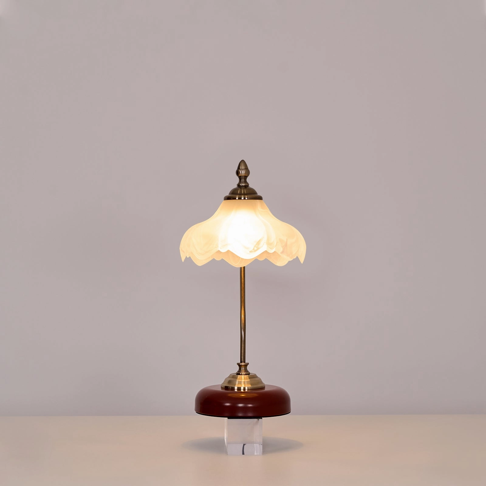 Retro Flower Table Lamp