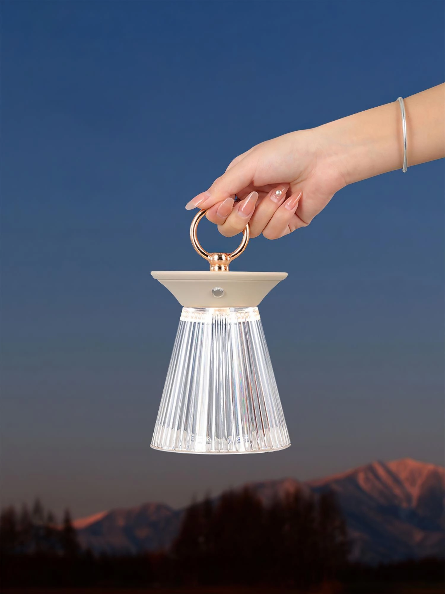 Ribbed Acrylic Built-in Battery Table Lamp