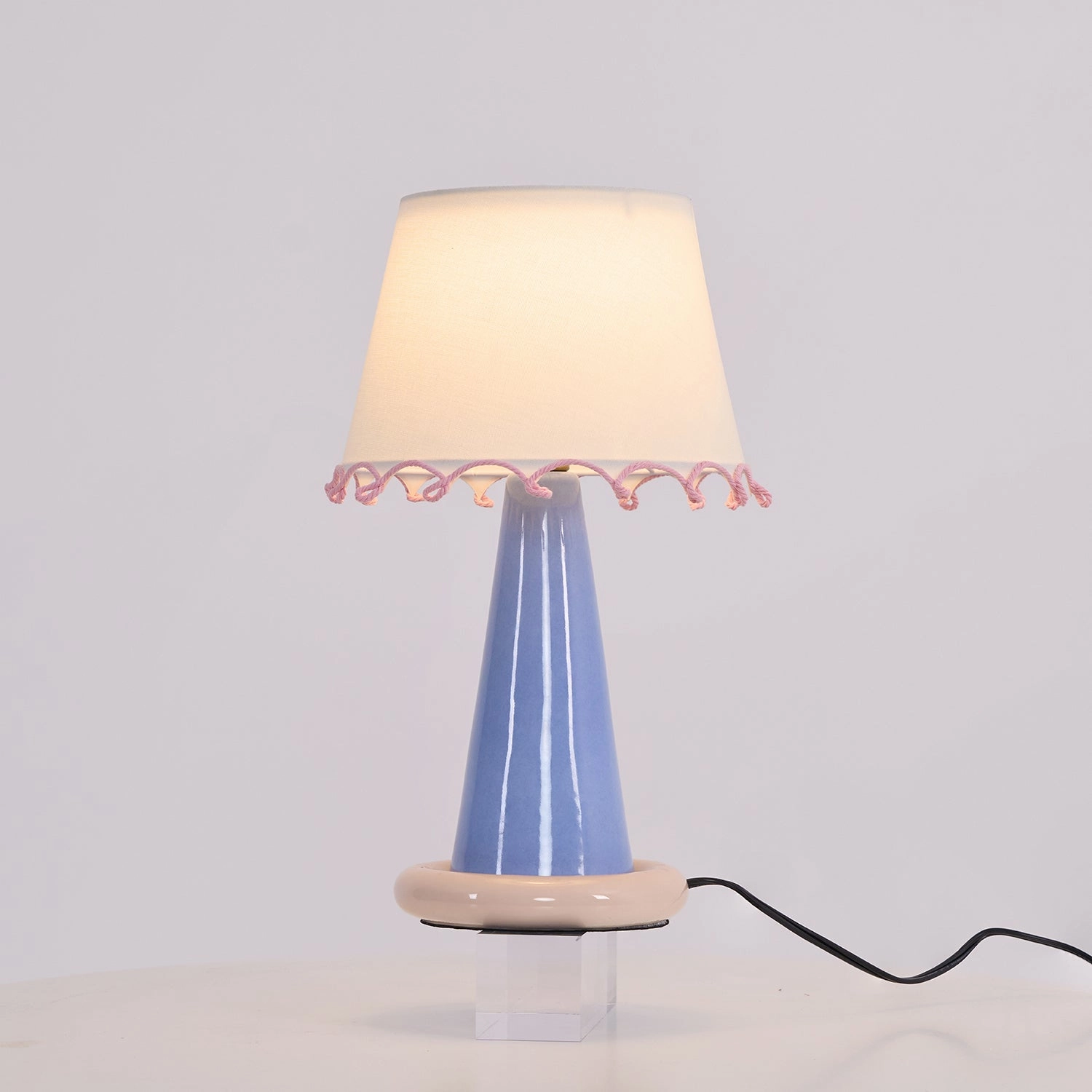 Ribbon Table Lamp