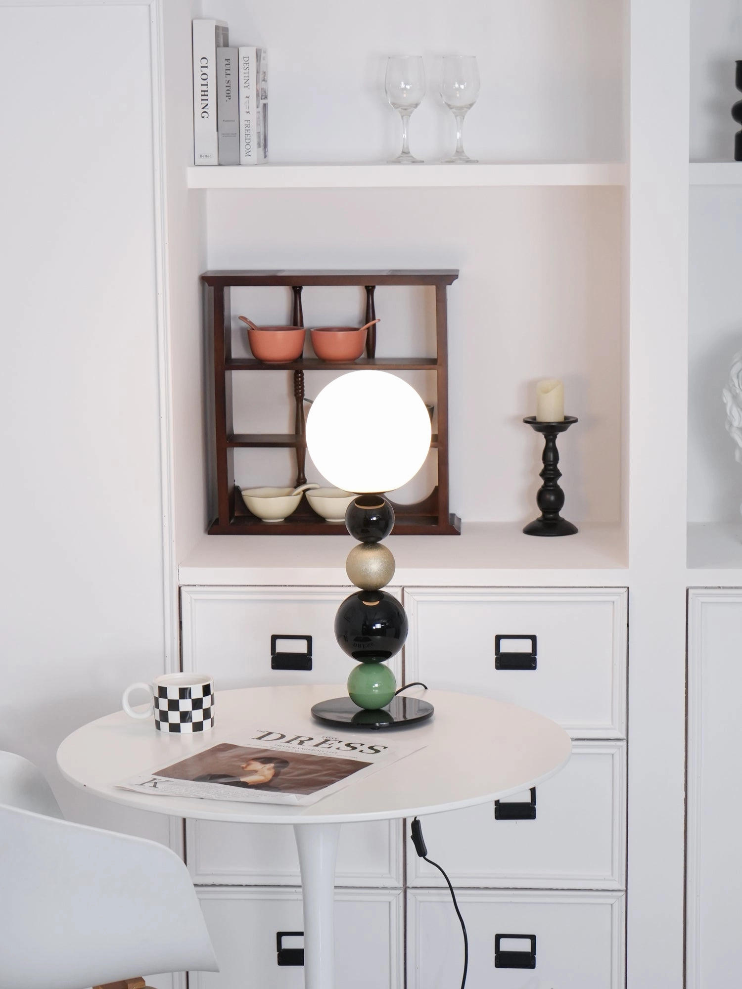 Round Balls Stacking Table Lamp