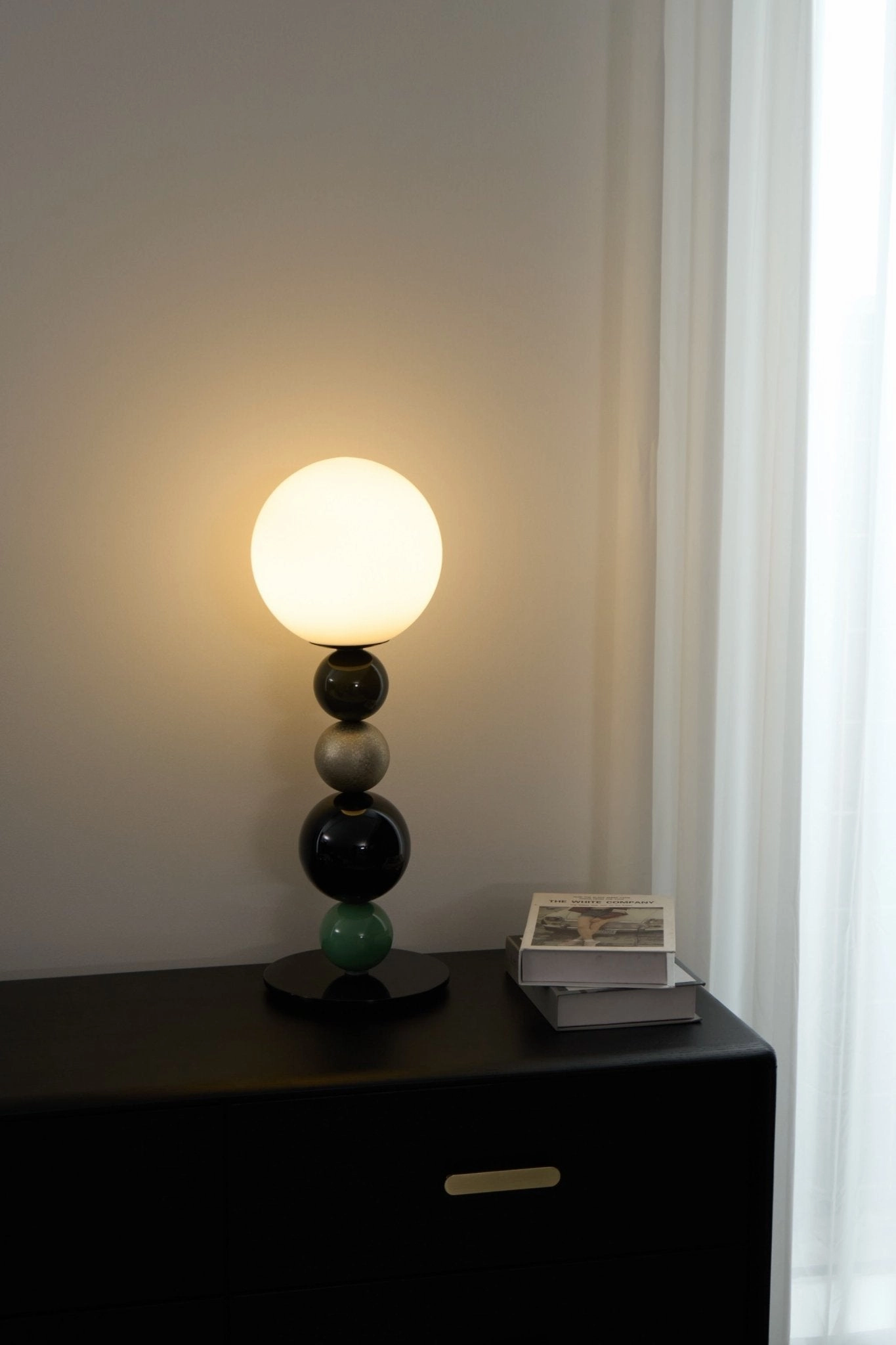 Round Balls Stacking Table Lamp