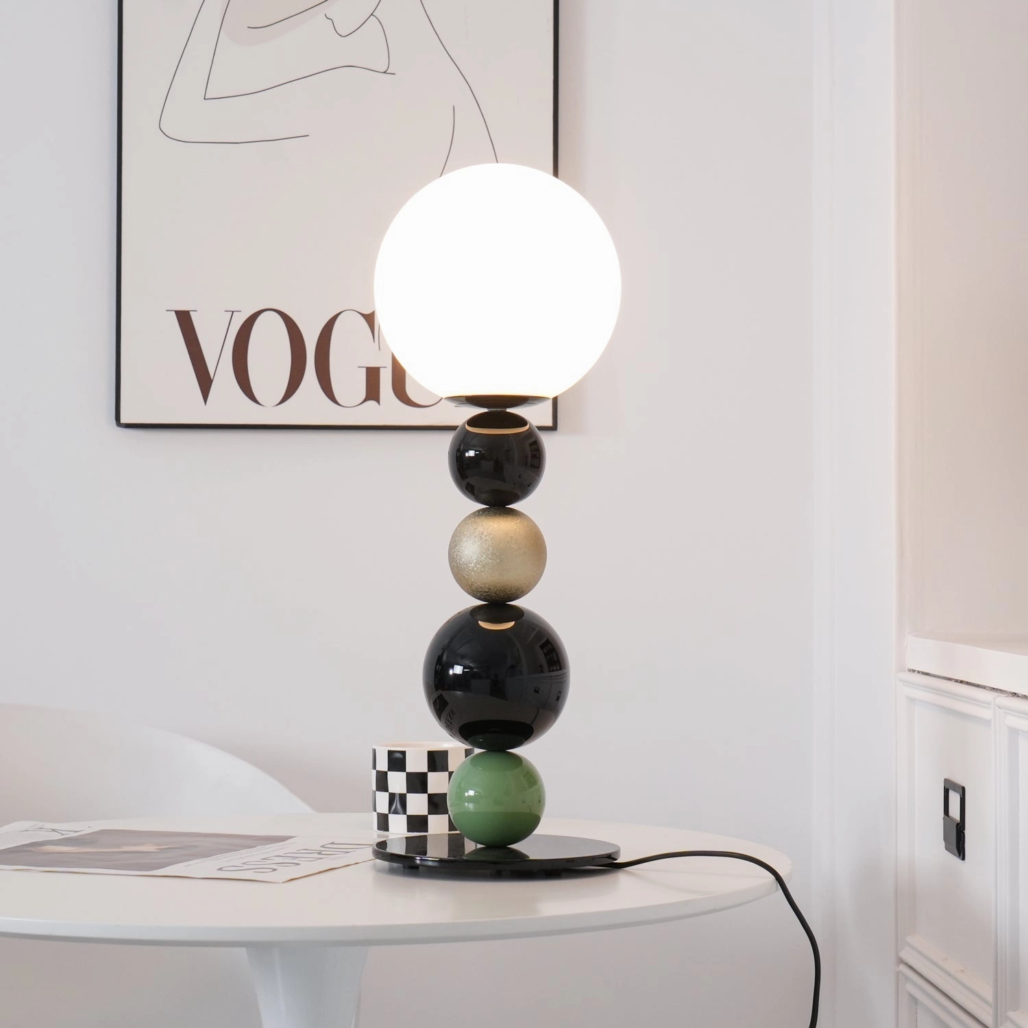 Round Balls Stacking Table Lamp