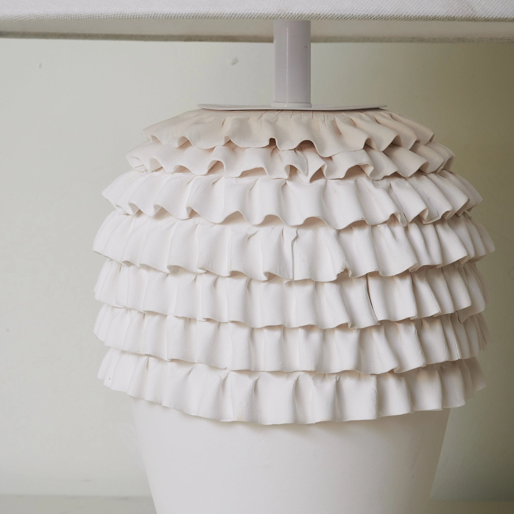 Ruffle Ceramic Table Lamp