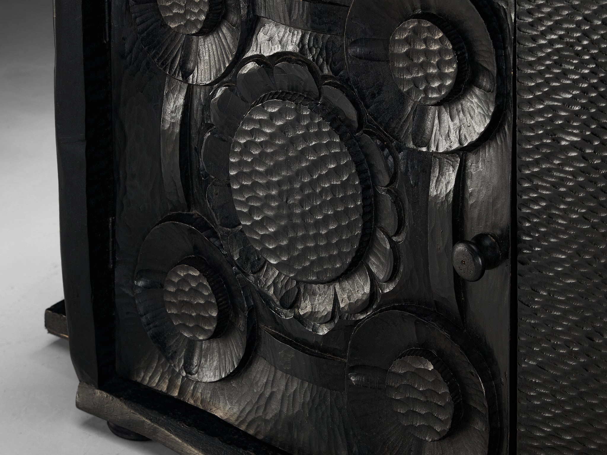 Sculptural Trunk in Black Lacquered Wood with Decorative Carvings