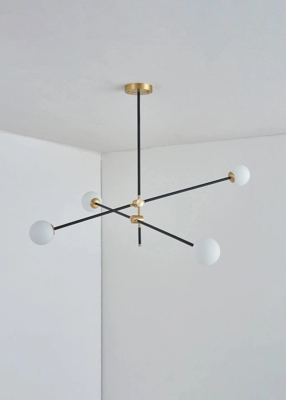 SI Chandelier