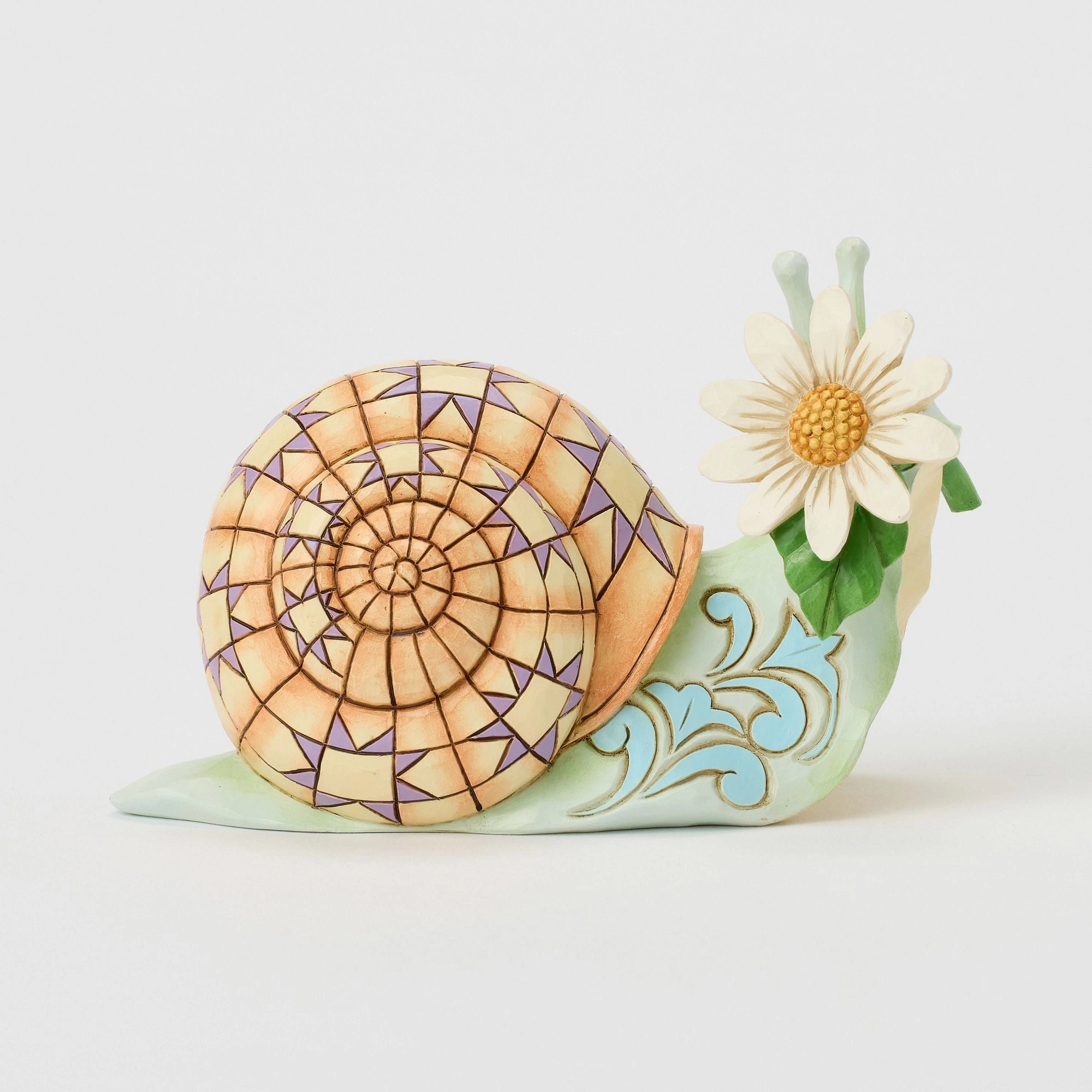 Snail with Daisy Flower Fig