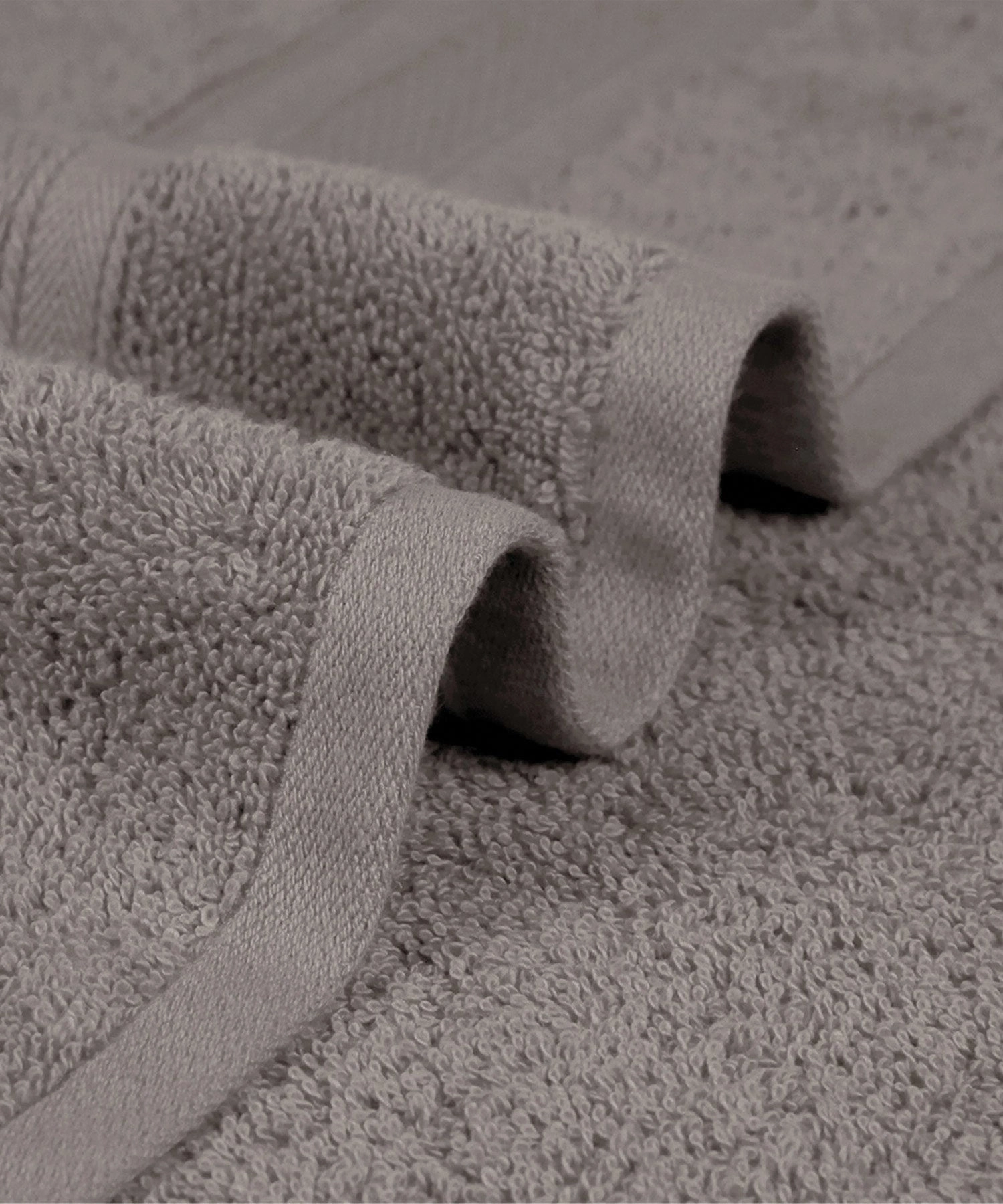 Soft Comfort Air Rich Technology Bath Towel, 100% Cotton, 509 GSM, Charcoal
