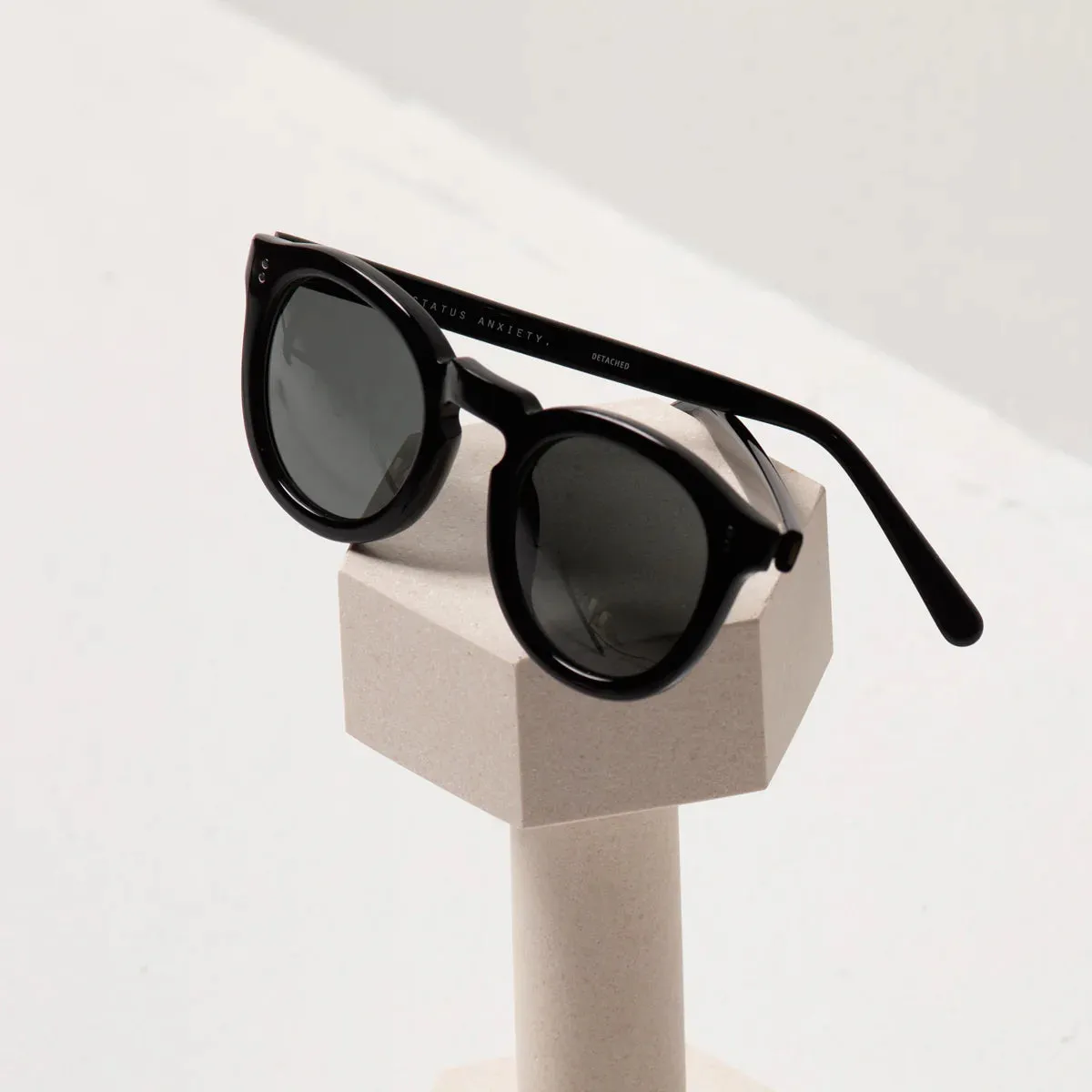 Status Anxiety Detached Black Sunglasses_Status-Anxiety