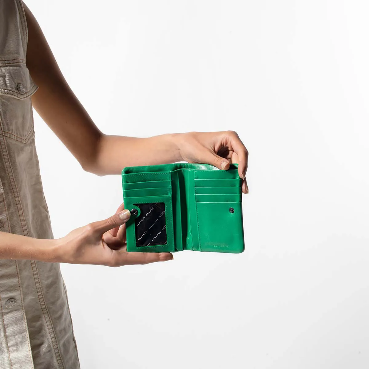 Status Anxiety Is Now Better Emerald Wallets_Status-Anxiety