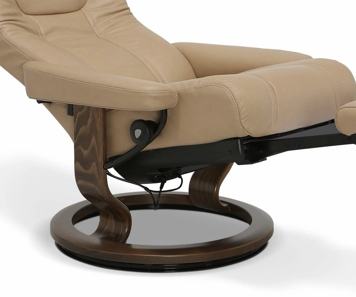 Stressless Wing Power Leg & Back Recliner
