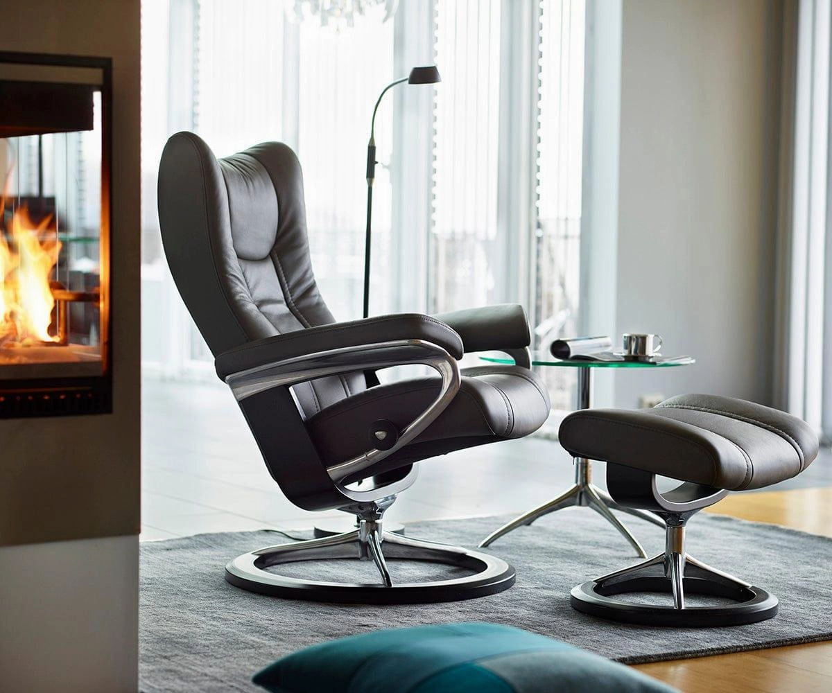 Stressless Wing Recliner & Ottoman with Signature Base - Black