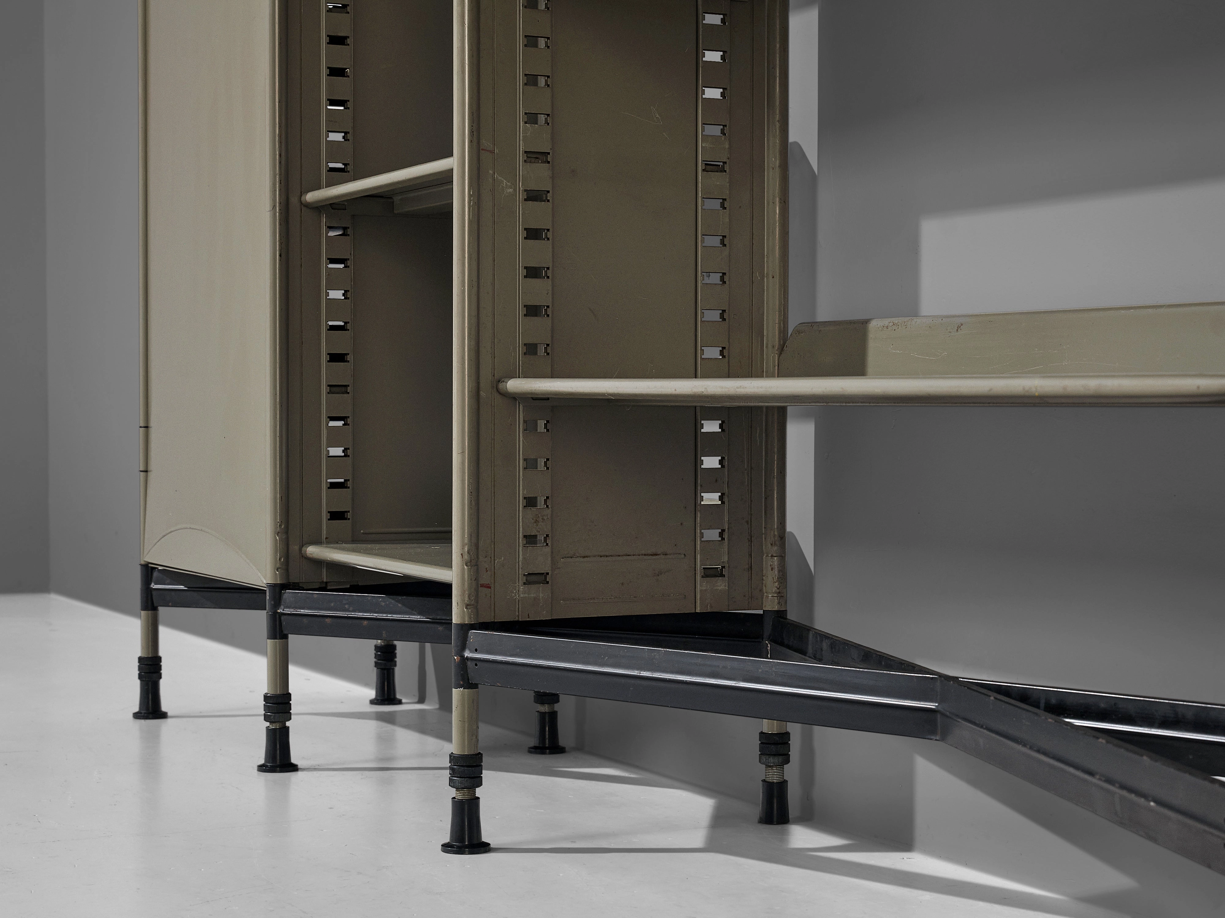 Studio BBPR for Olivetti 'Spazio' Shelving System in Metal