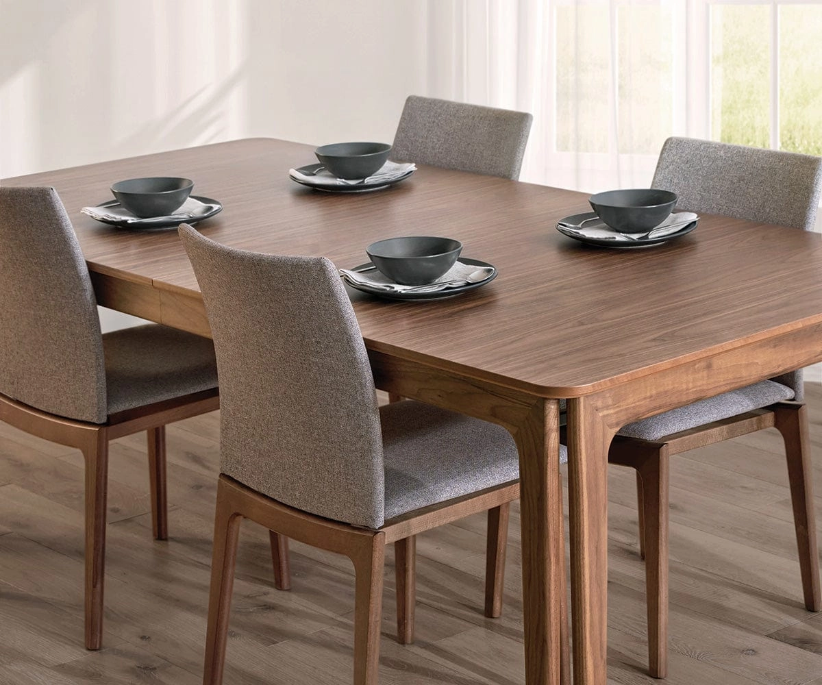Sundby Dining Chair
