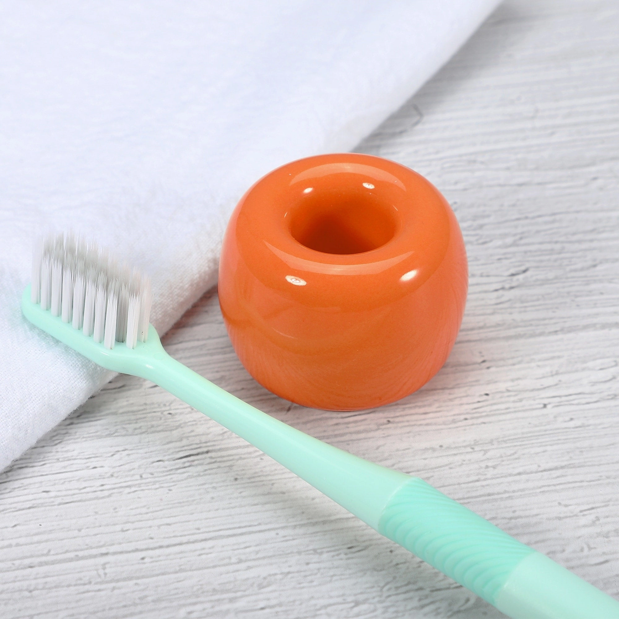 Toothbrush Holder, Round Mini Ceramic Toothbrush Holder Electric Toothbrush Holder, 1.65"x1.18", for Bathroom