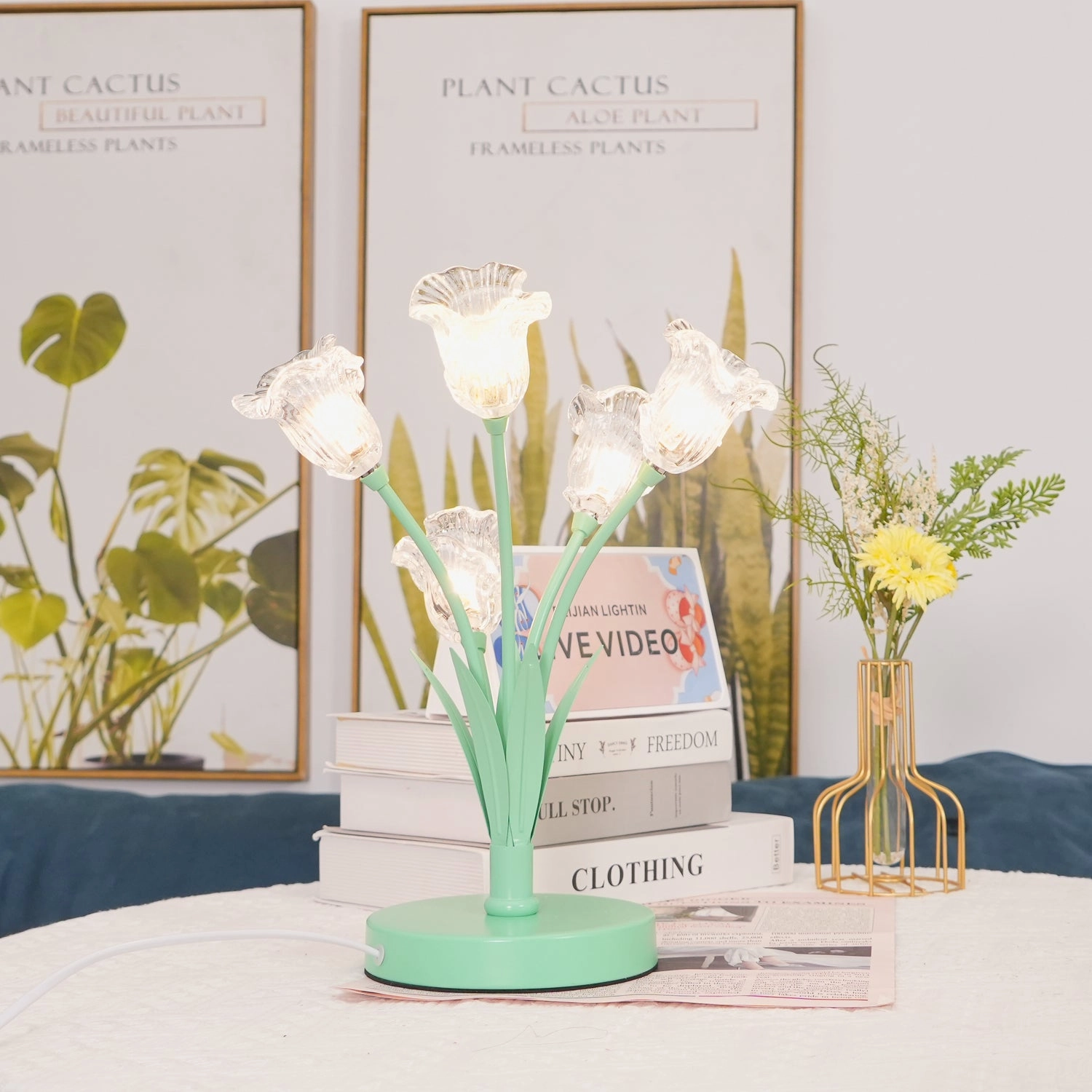 Tulip Flower Table Lamp