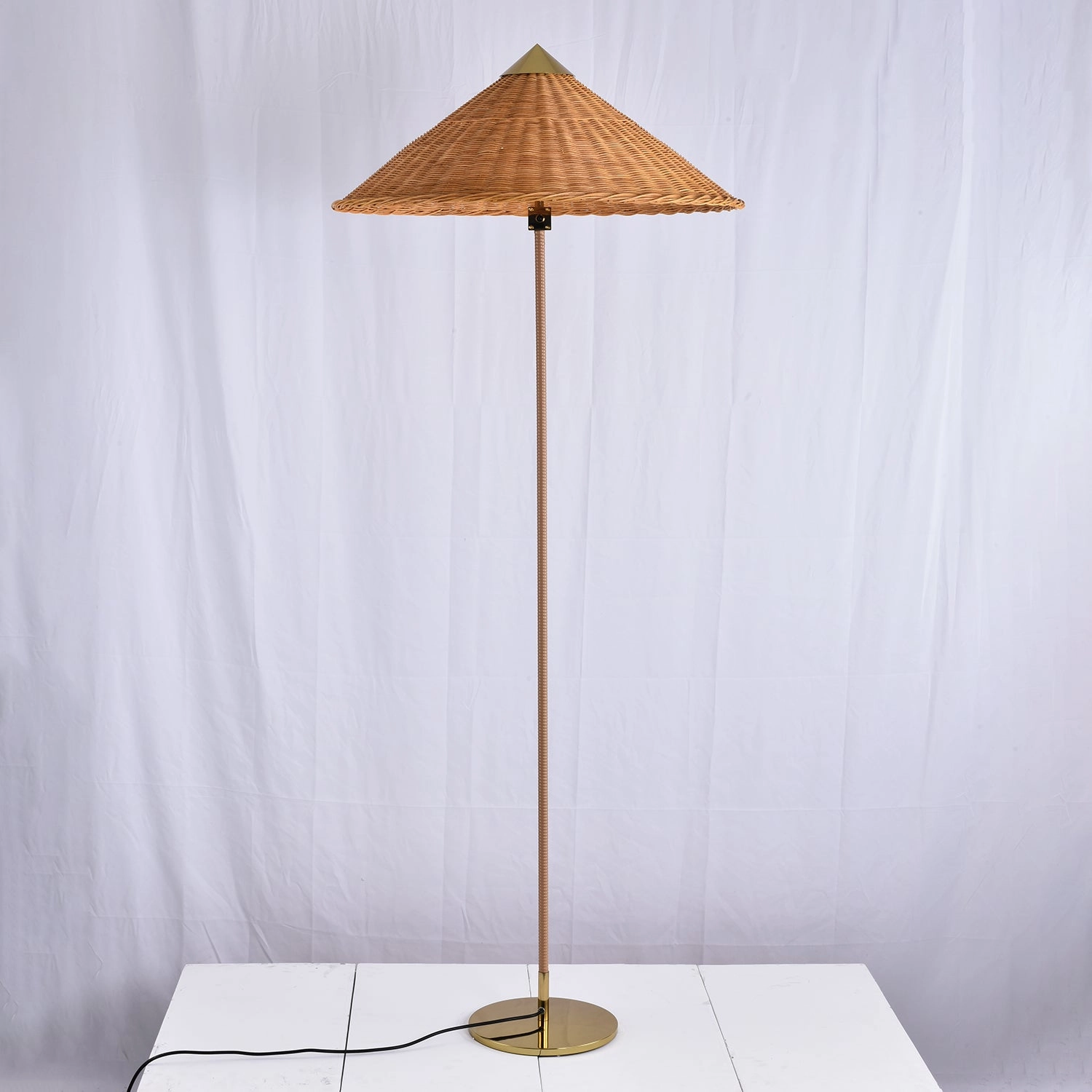 Tynell Floor Lamp