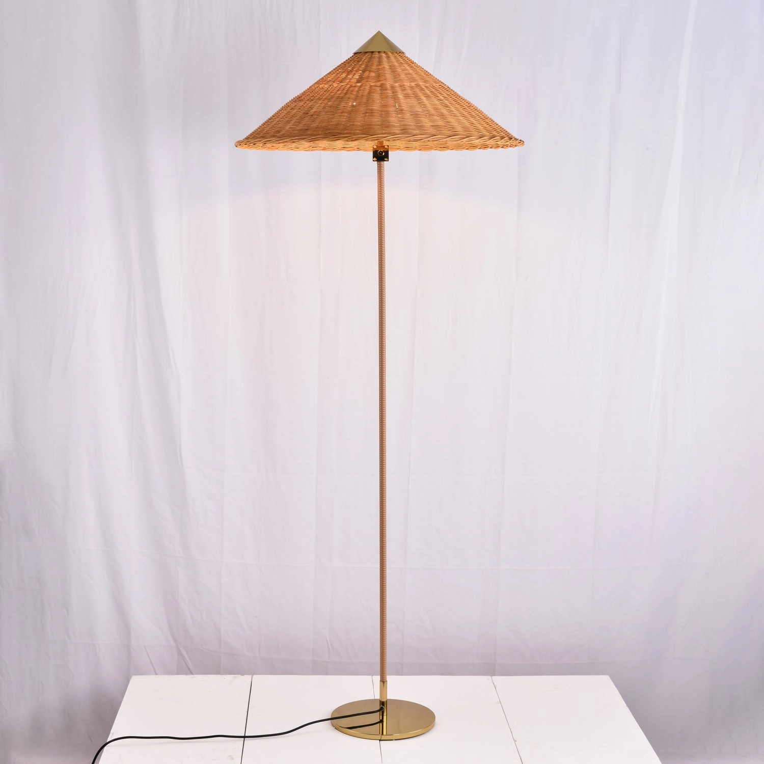 Tynell Floor Lamp