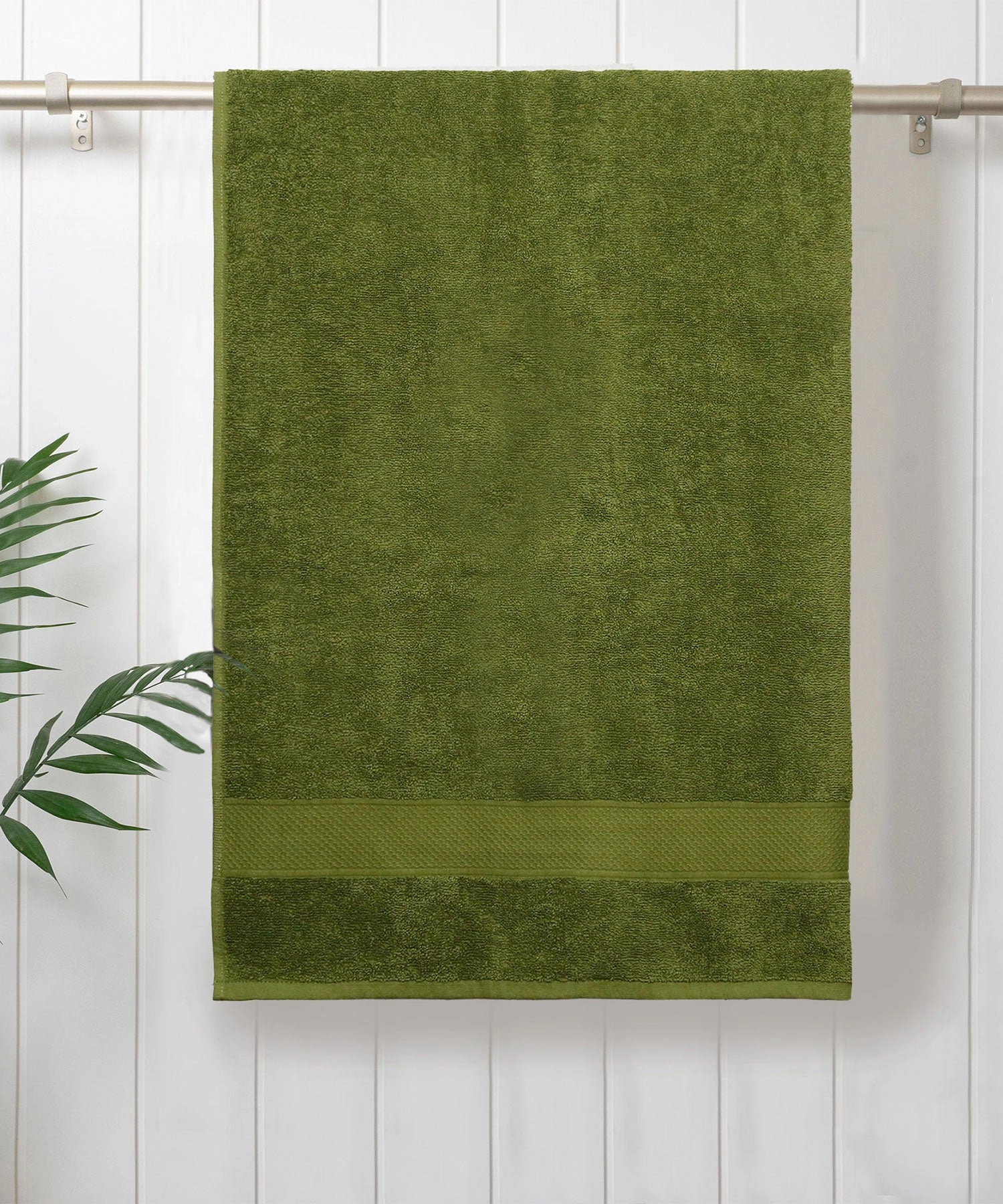 Urban Comfort Olive Small Towel, 100% Cotton, Durable, Light Weight, Dry Fast bath towels,soft towels,bathroom textiles