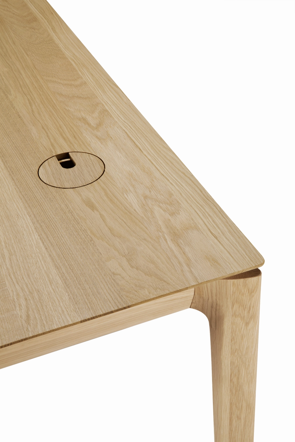 Varnished Oak Desk | Ethnicraft Bok