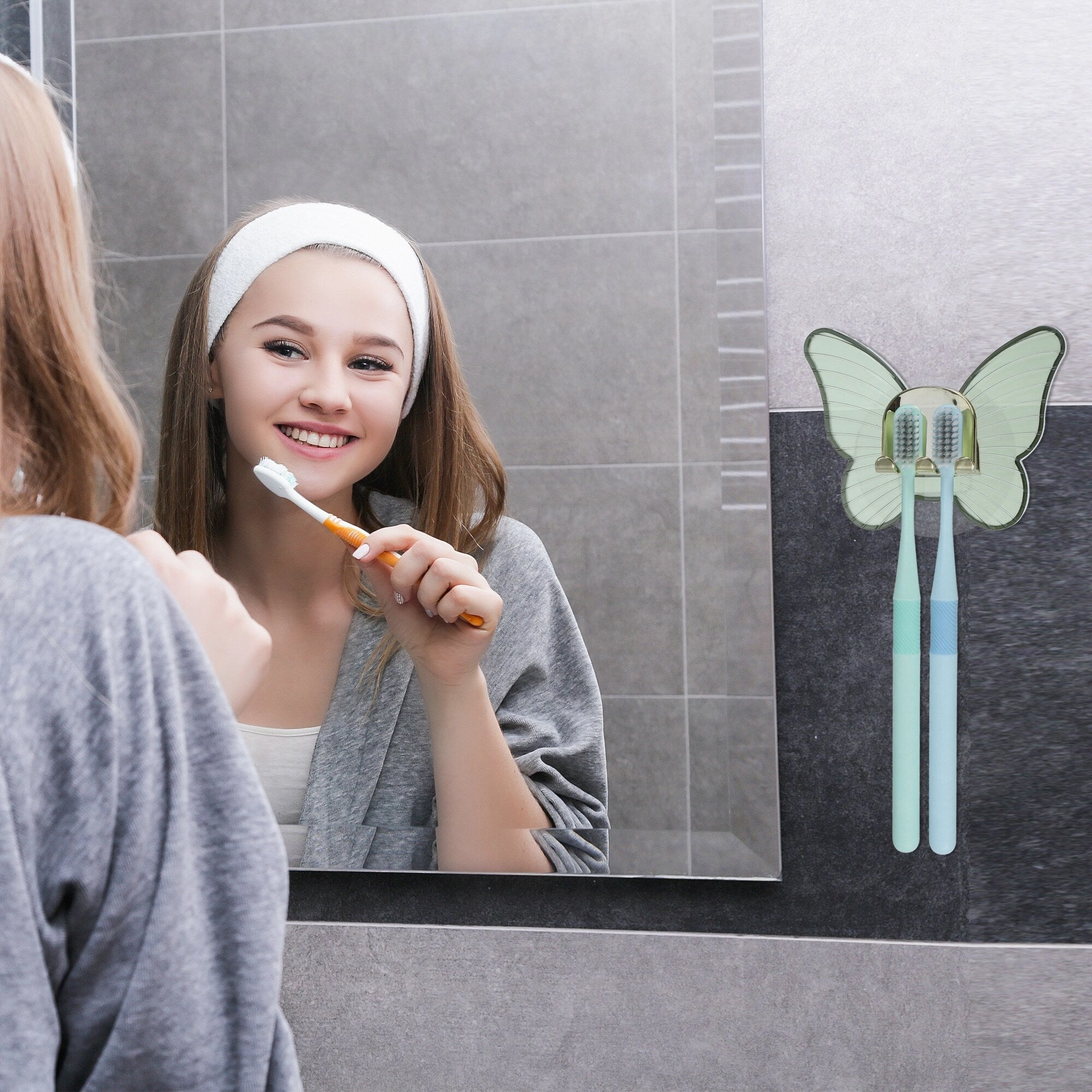 Wall Mounted Toothbrush Holder, Wall Toothbrush Holder for Bathrooms, Cute Hanging Toothbrush Holder, 4.33"x3.35"