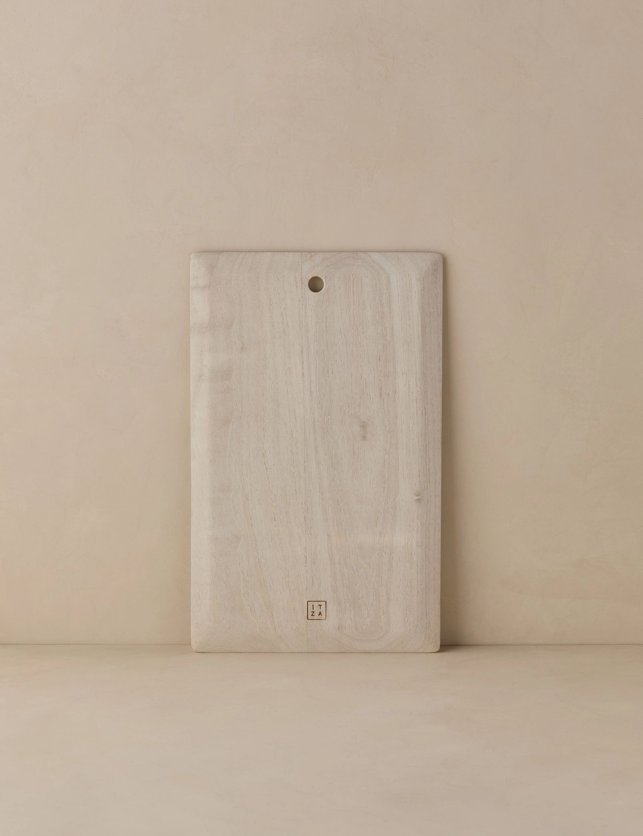 WoodServing Board by Itza Wood