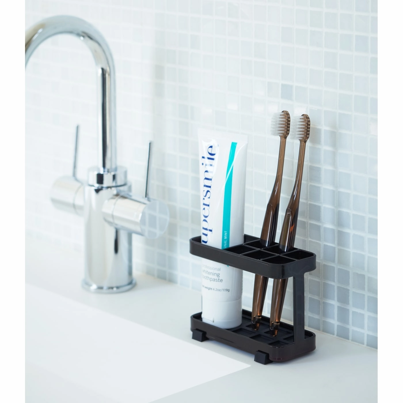 Yamazaki Home Toothbrush and Toothpaste Stand, Steel - L 1.97 x W 4.33 x H 3.15 inches