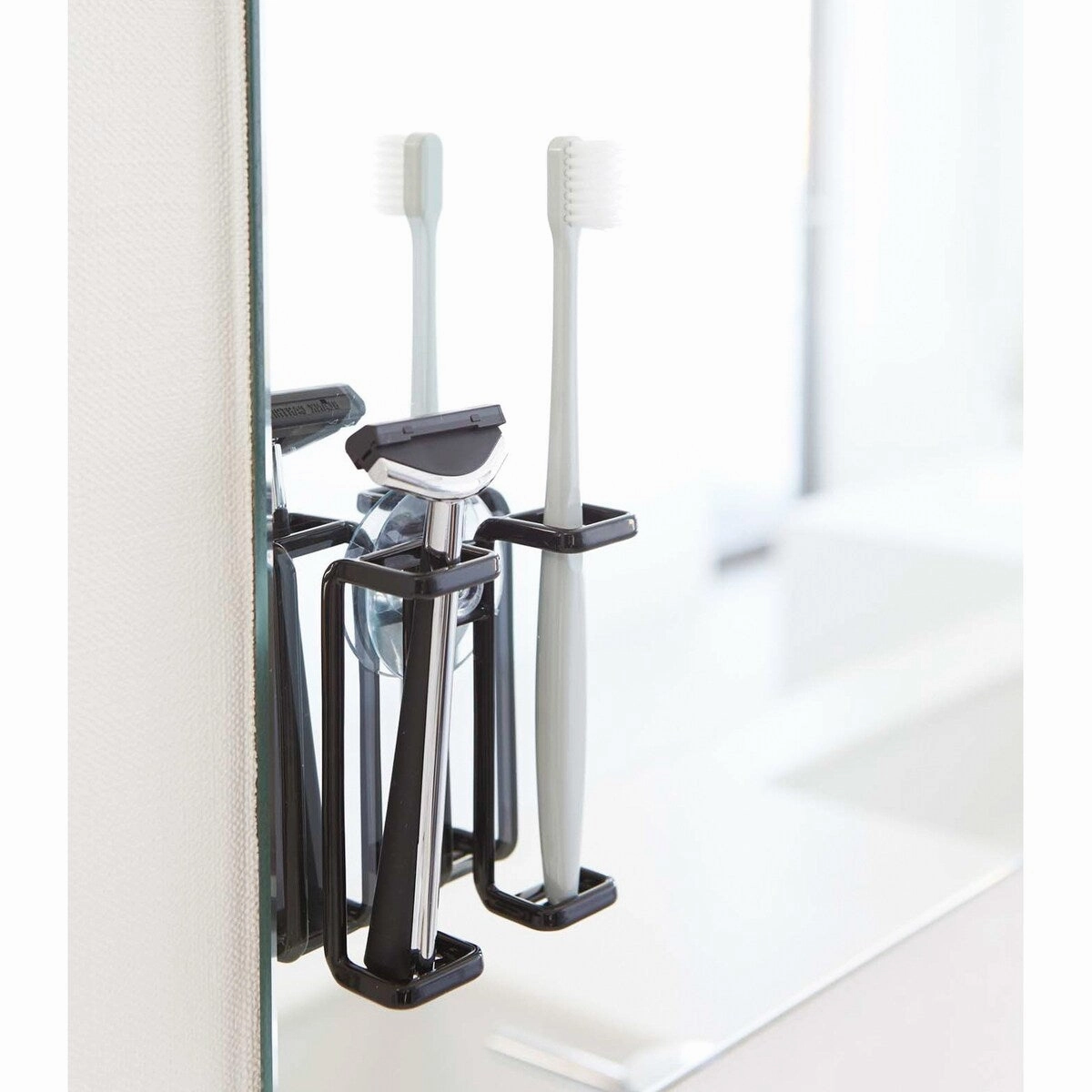 Yamazaki Home Toothbrush Holder, Steel, Holds 0.55 lbs - L 1.18 x W 3.07 x H 3.74 inches