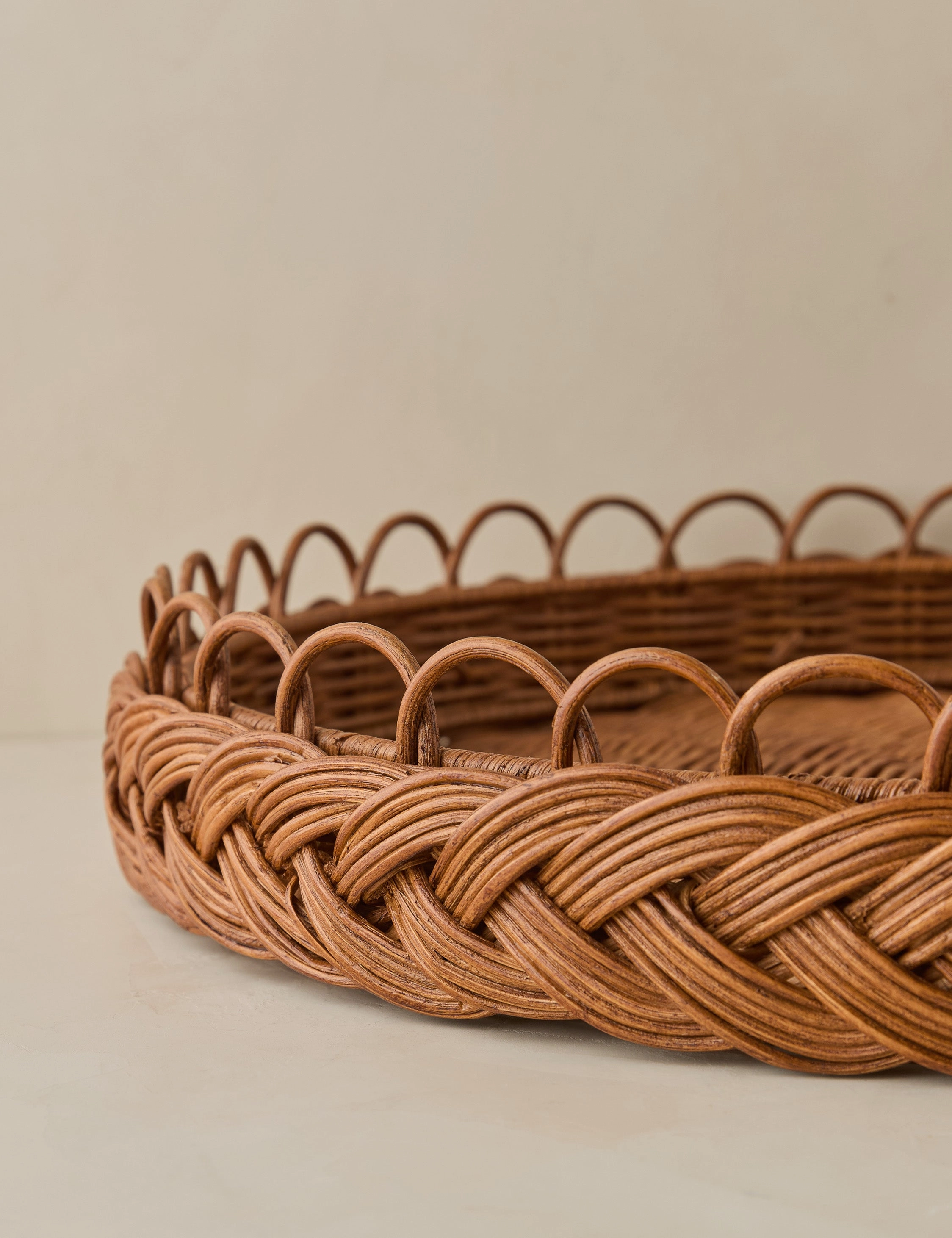Zaniyah Tray